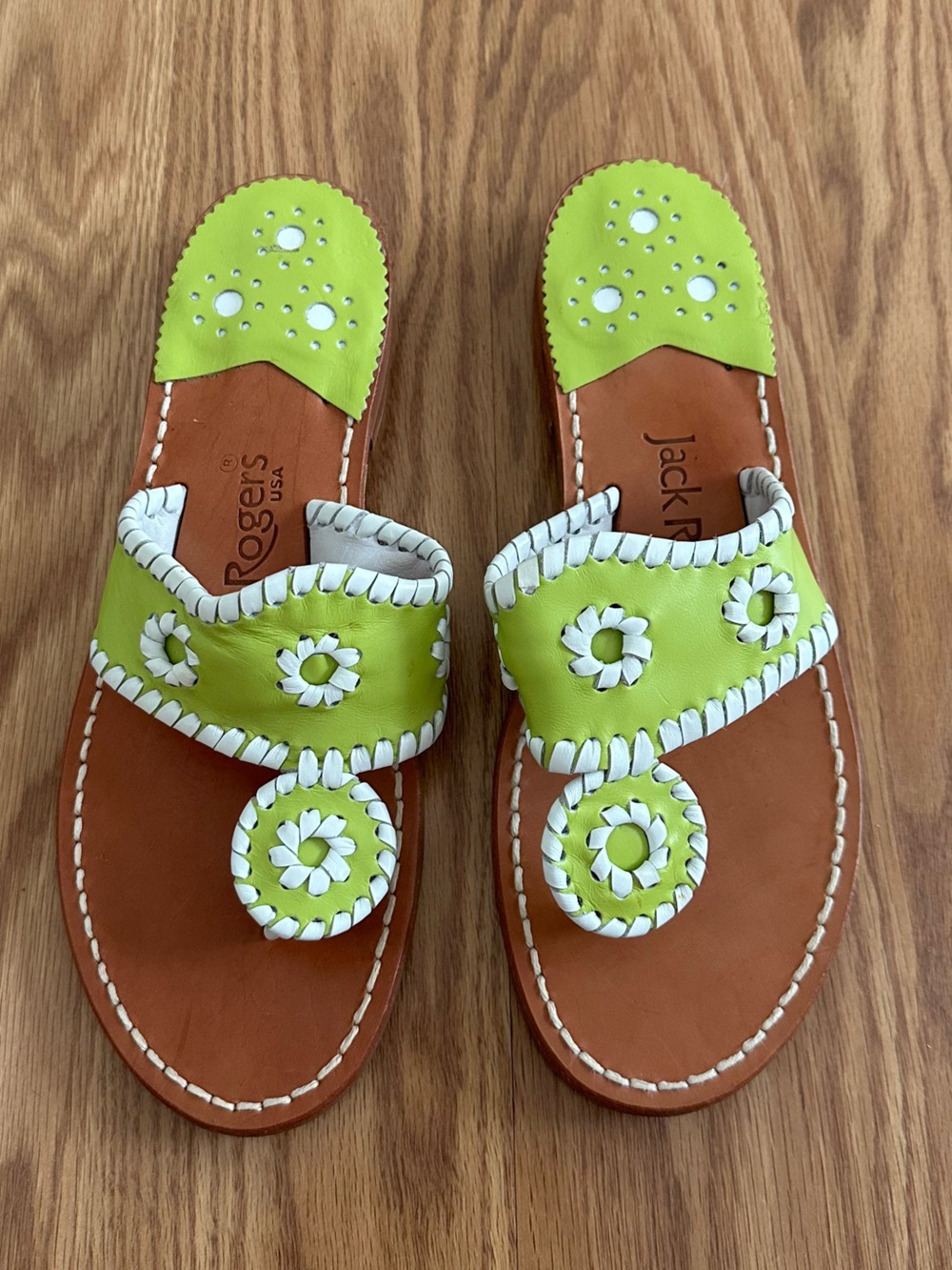 Jack Rogers Jacks Flat Sandal Lime Green White Whipstitched Leather Thong Size 6